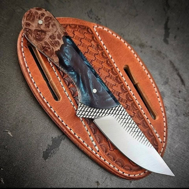 Handcrafted Western Cutlery Knife – 8" Steel Blade, Resin Handle & Leather Case