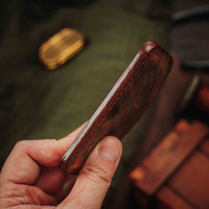Minimalist Wallet - Drunken Boatswain v2 | Slim Leather | EDC